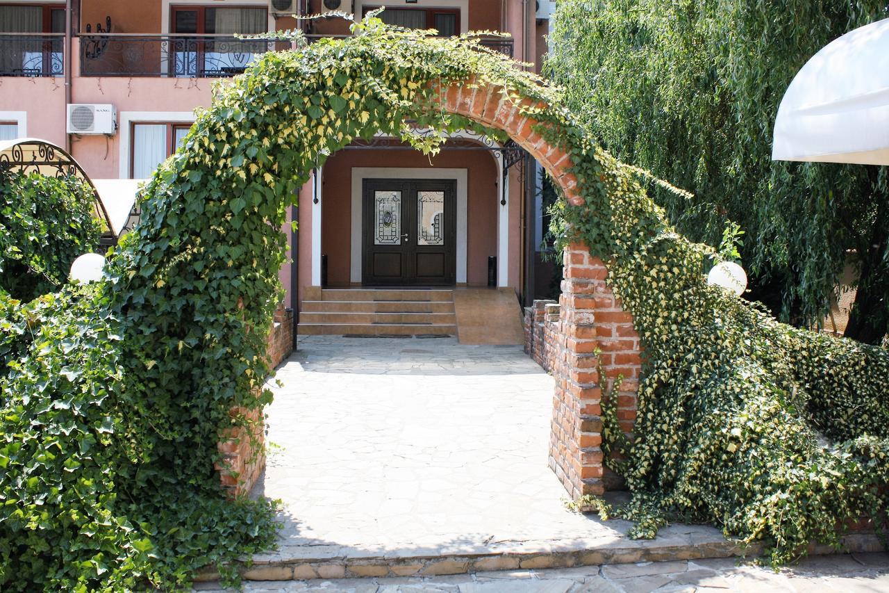 Hotel Villa Verde Gulubovo  Luaran gambar